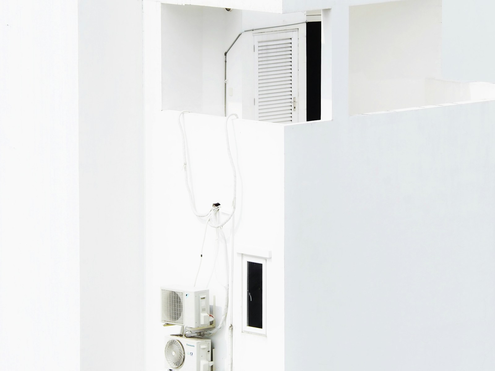 Duvara monte split klima iç ünitesi — Torbalı Klima Servisi air conditioning service